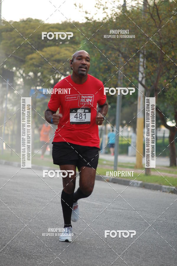 Buy your photos of the eventSantander Track&Field Run Series - Cidade Center Norte on Fotop