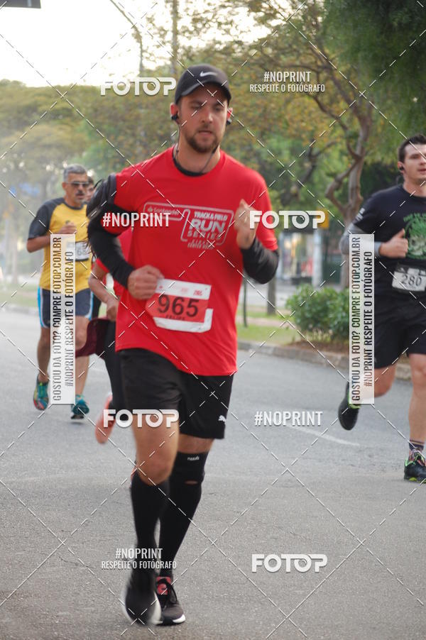 Buy your photos of the eventSantander Track&Field Run Series - Cidade Center Norte on Fotop