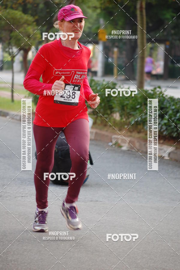 Buy your photos of the eventSantander Track&Field Run Series - Cidade Center Norte on Fotop