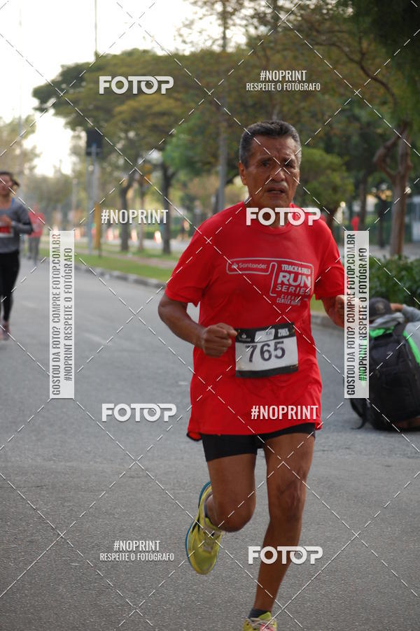 Buy your photos of the eventSantander Track&Field Run Series - Cidade Center Norte on Fotop