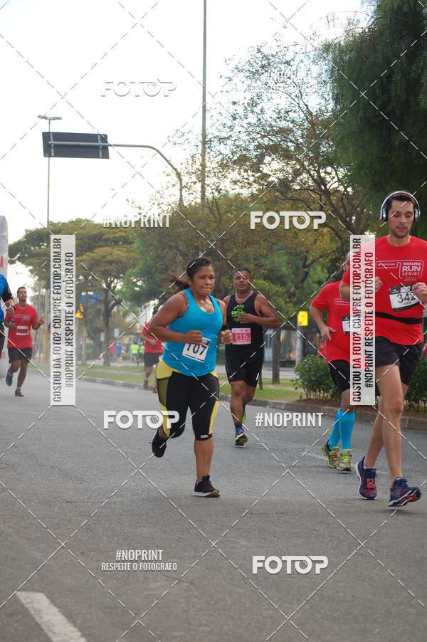 Buy your photos of the eventSantander Track&Field Run Series - Cidade Center Norte on Fotop