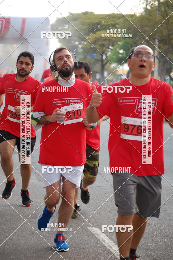Buy your photos of the eventSantander Track&Field Run Series - Cidade Center Norte on Fotop