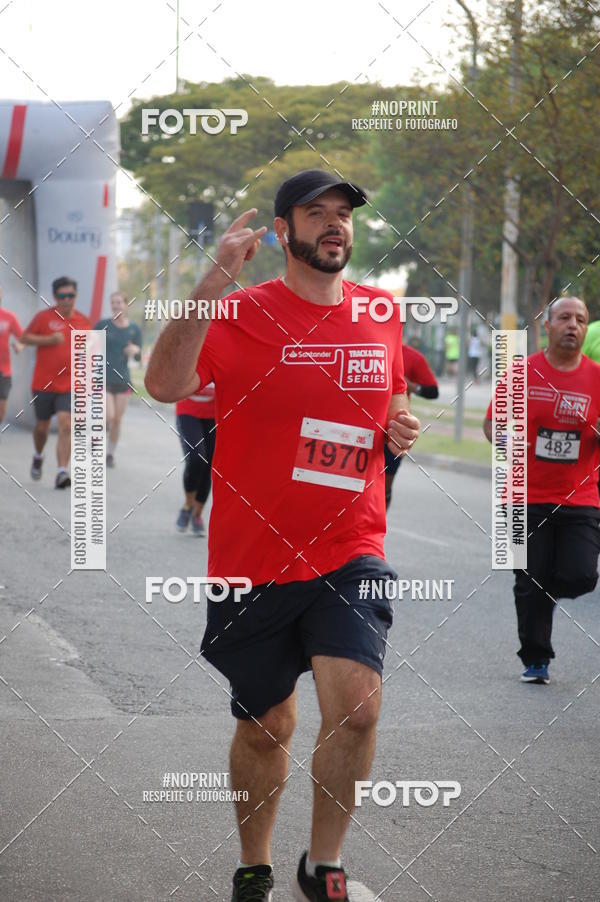 Buy your photos of the eventSantander Track&Field Run Series - Cidade Center Norte on Fotop