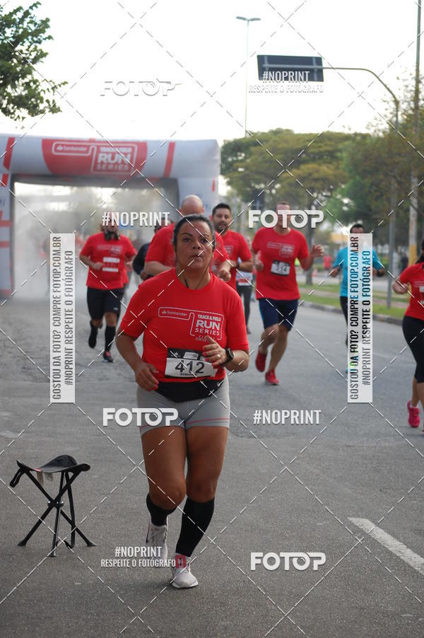 Buy your photos of the eventSantander Track&Field Run Series - Cidade Center Norte on Fotop