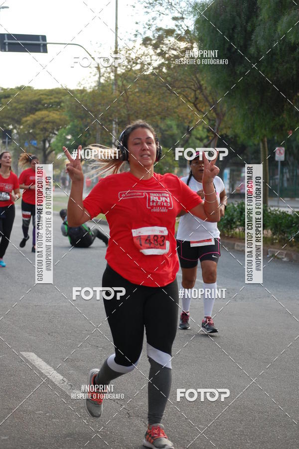 Buy your photos of the eventSantander Track&Field Run Series - Cidade Center Norte on Fotop