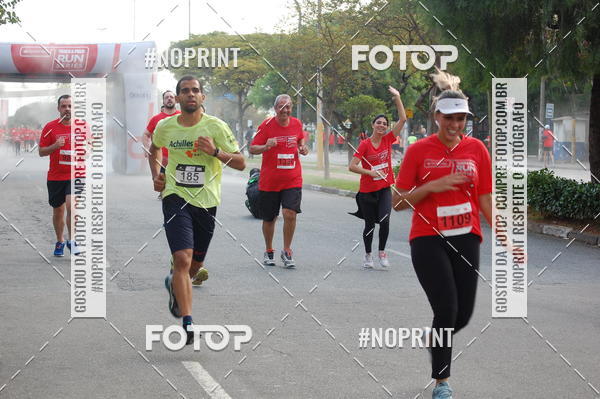 Compre suas fotos do eventoSantander Track&Field Run Series - Cidade Center Norte no Fotop