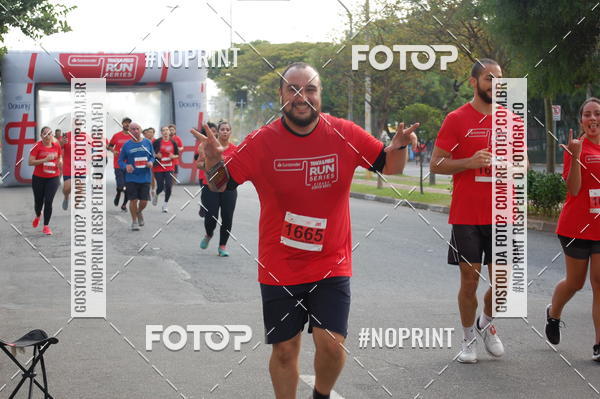 Compra tus fotos del eventoSantander Track&Field Run Series - Cidade Center Norte En Fotop