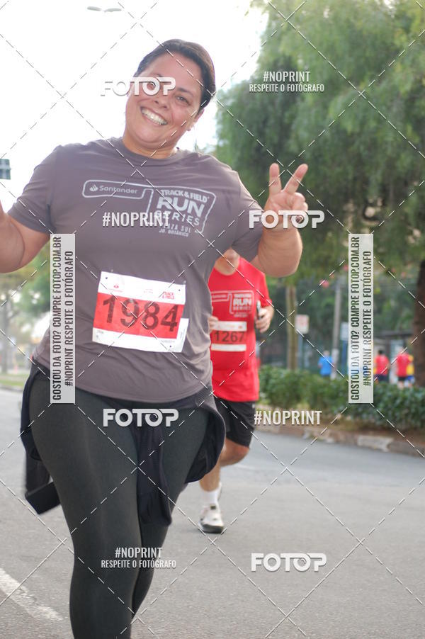 Compra tus fotos del eventoSantander Track&Field Run Series - Cidade Center Norte En Fotop