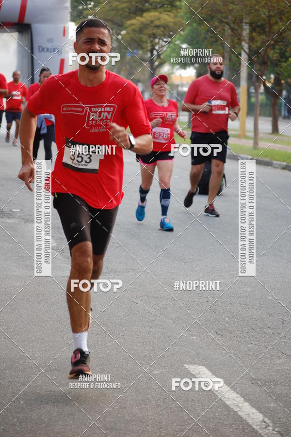 Buy your photos of the eventSantander Track&Field Run Series - Cidade Center Norte on Fotop