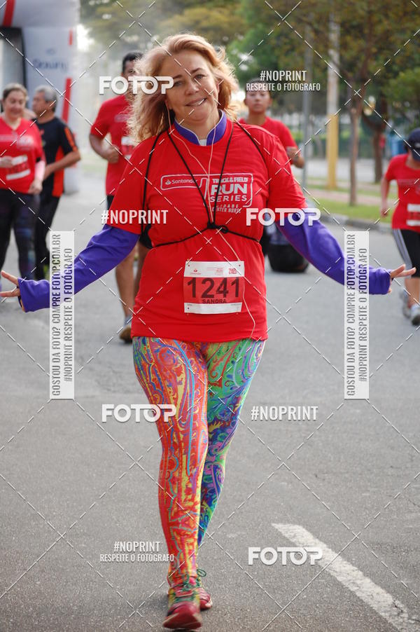 Buy your photos of the eventSantander Track&Field Run Series - Cidade Center Norte on Fotop