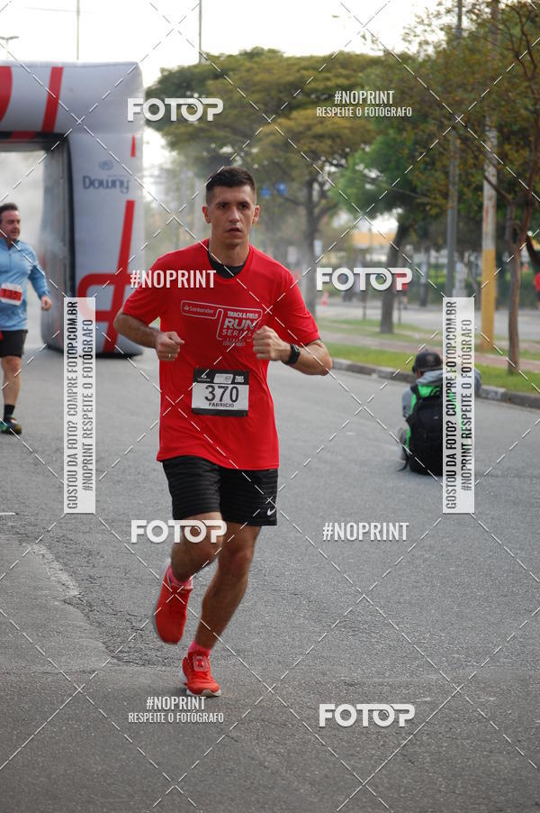 Compra tus fotos del eventoSantander Track&Field Run Series - Cidade Center Norte En Fotop