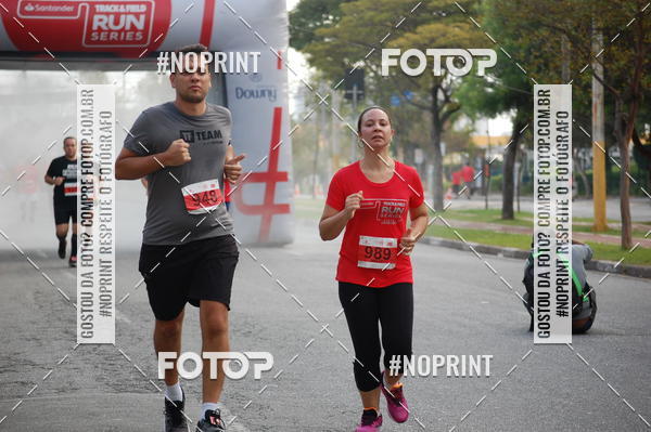 Compra tus fotos del eventoSantander Track&Field Run Series - Cidade Center Norte En Fotop