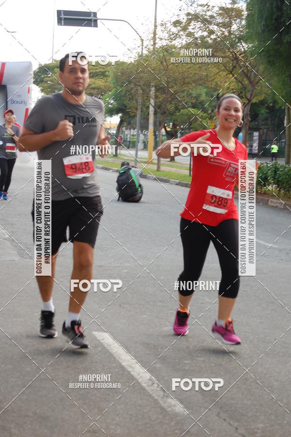 Compra tus fotos del eventoSantander Track&Field Run Series - Cidade Center Norte En Fotop