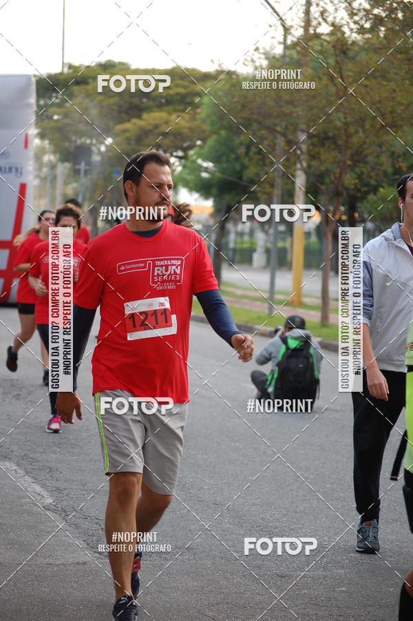 Buy your photos of the eventSantander Track&Field Run Series - Cidade Center Norte on Fotop