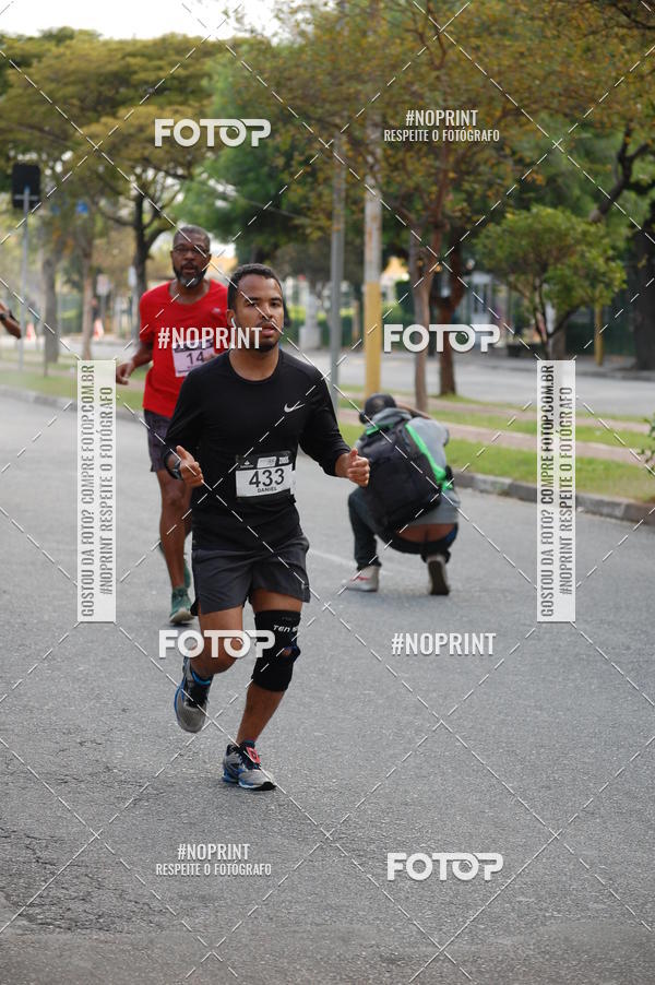 Acquista le foto dell'eventoSantander Track&Field Run Series - Cidade Center Norte in Fotop