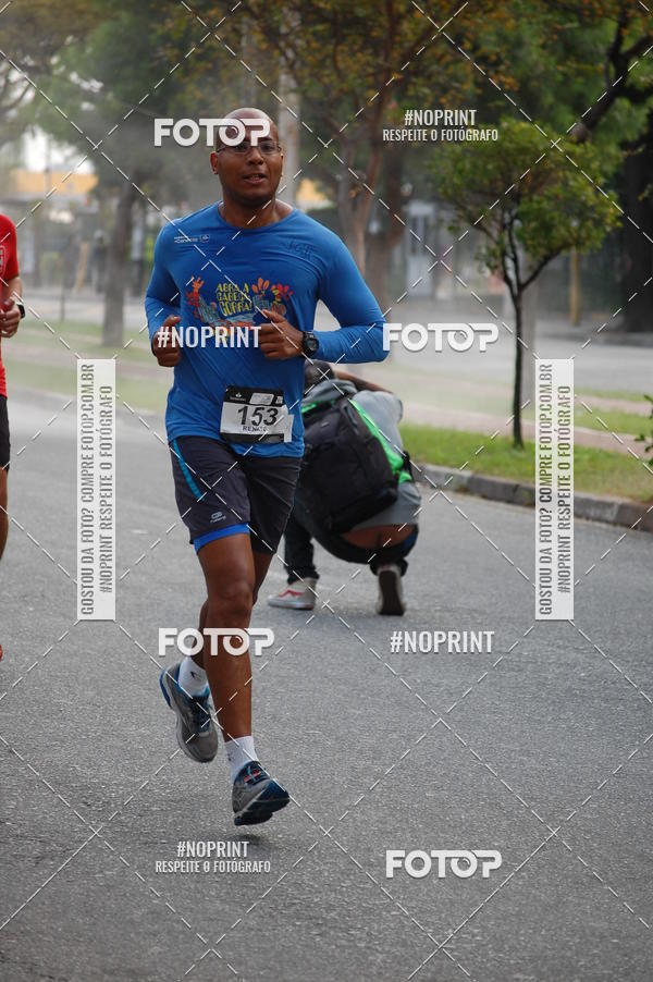 Acquista le foto dell'eventoSantander Track&Field Run Series - Cidade Center Norte in Fotop