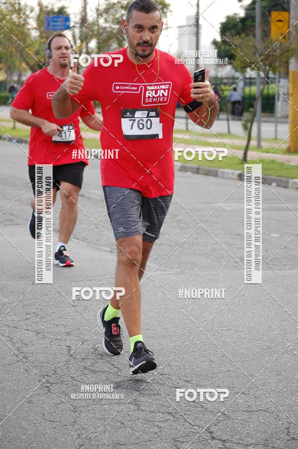 Compre suas fotos do eventoSantander Track&Field Run Series - Cidade Center Norte no Fotop