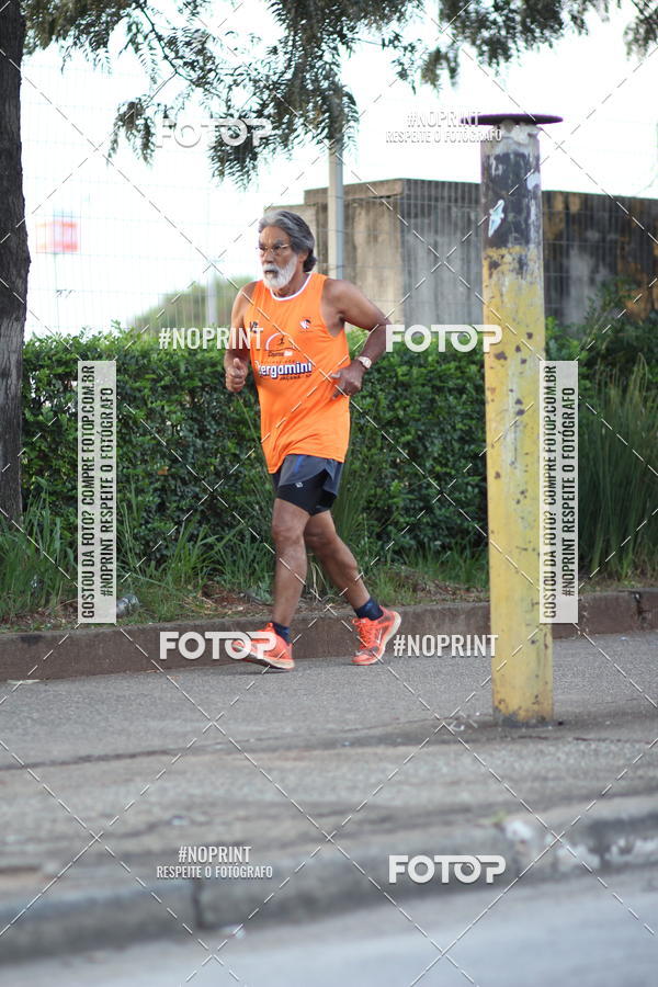 Buy your photos of the eventSantander Track&Field Run Series - Cidade Center Norte on Fotop