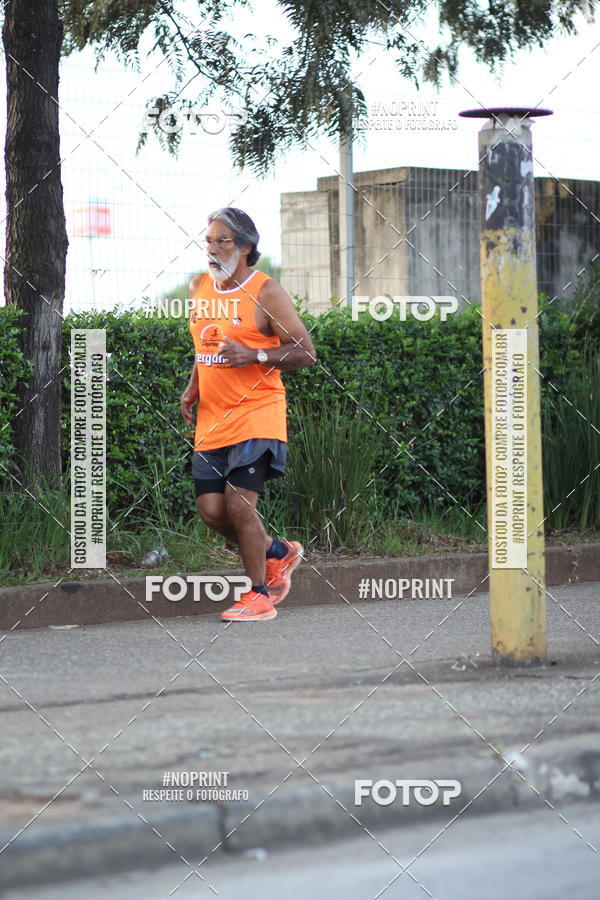 Buy your photos of the eventSantander Track&Field Run Series - Cidade Center Norte on Fotop