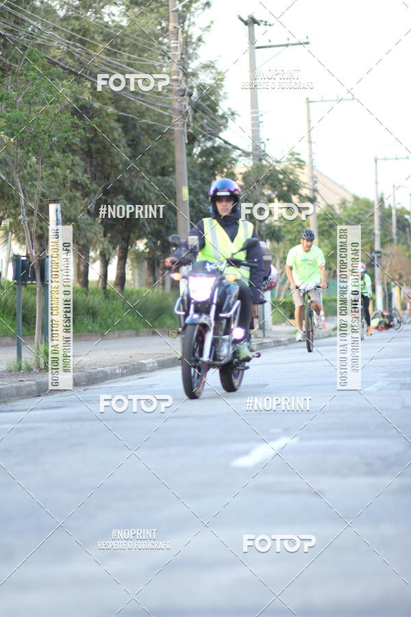 Buy your photos of the eventSantander Track&Field Run Series - Cidade Center Norte on Fotop