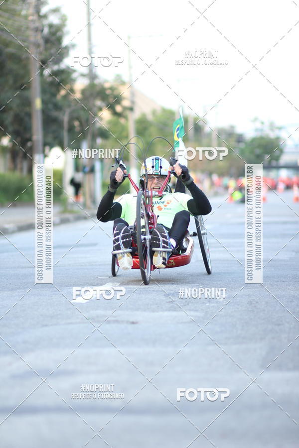 Buy your photos of the eventSantander Track&Field Run Series - Cidade Center Norte on Fotop