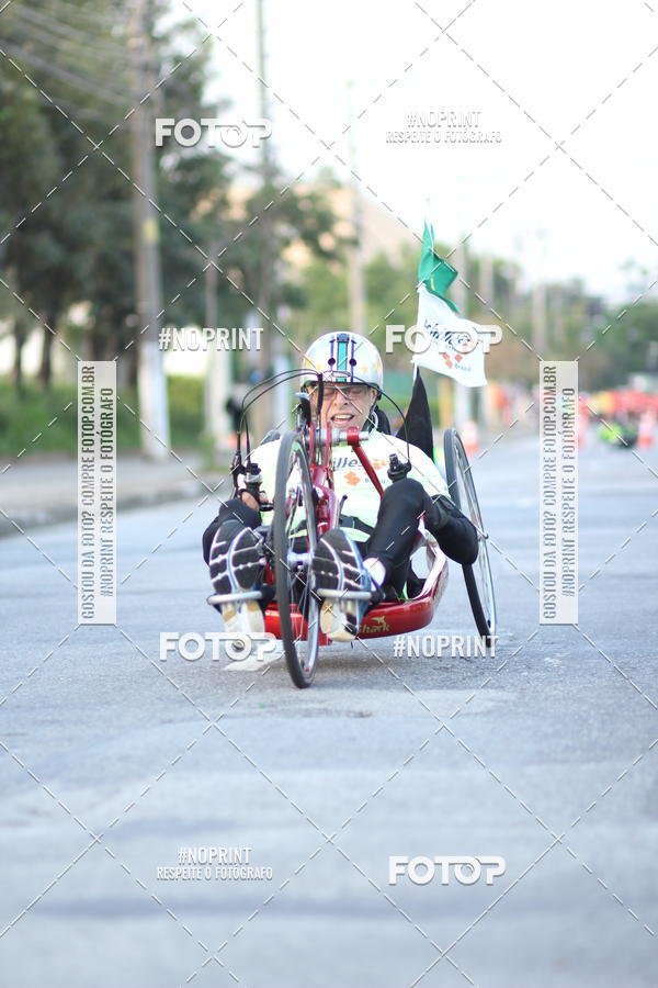 Buy your photos of the eventSantander Track&Field Run Series - Cidade Center Norte on Fotop