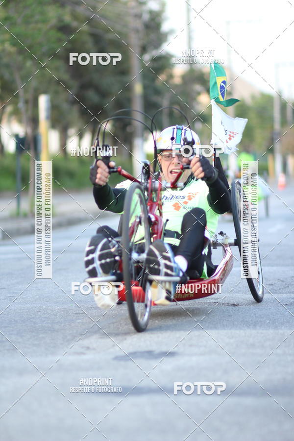 Buy your photos of the eventSantander Track&Field Run Series - Cidade Center Norte on Fotop