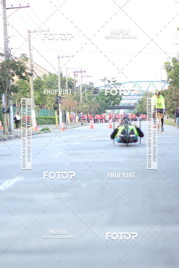 Buy your photos of the eventSantander Track&Field Run Series - Cidade Center Norte on Fotop