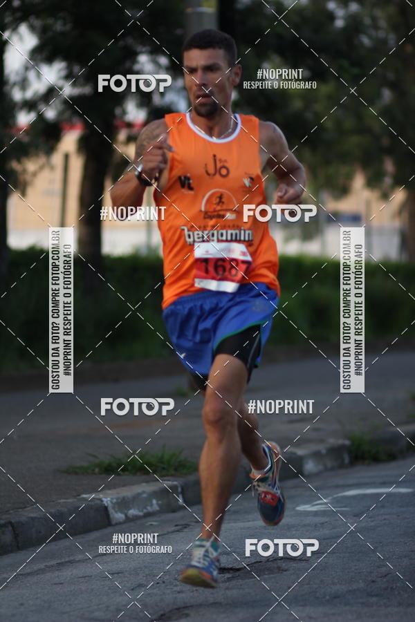 Buy your photos of the eventSantander Track&Field Run Series - Cidade Center Norte on Fotop