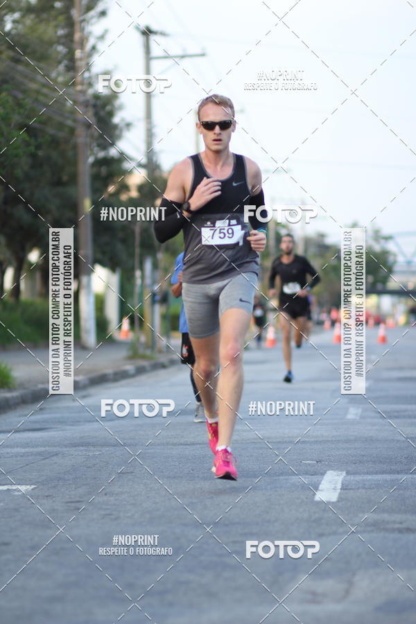 Buy your photos of the eventSantander Track&Field Run Series - Cidade Center Norte on Fotop