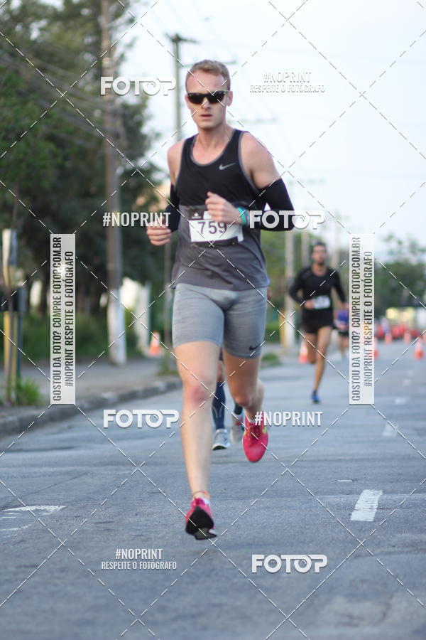Buy your photos of the eventSantander Track&Field Run Series - Cidade Center Norte on Fotop