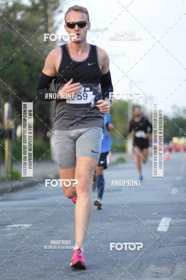 Buy your photos of the eventSantander Track&Field Run Series - Cidade Center Norte on Fotop