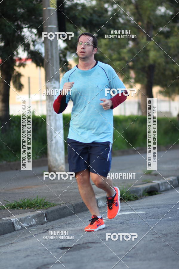 Buy your photos of the eventSantander Track&Field Run Series - Cidade Center Norte on Fotop