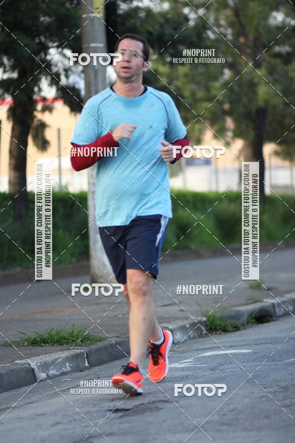 Buy your photos of the eventSantander Track&Field Run Series - Cidade Center Norte on Fotop