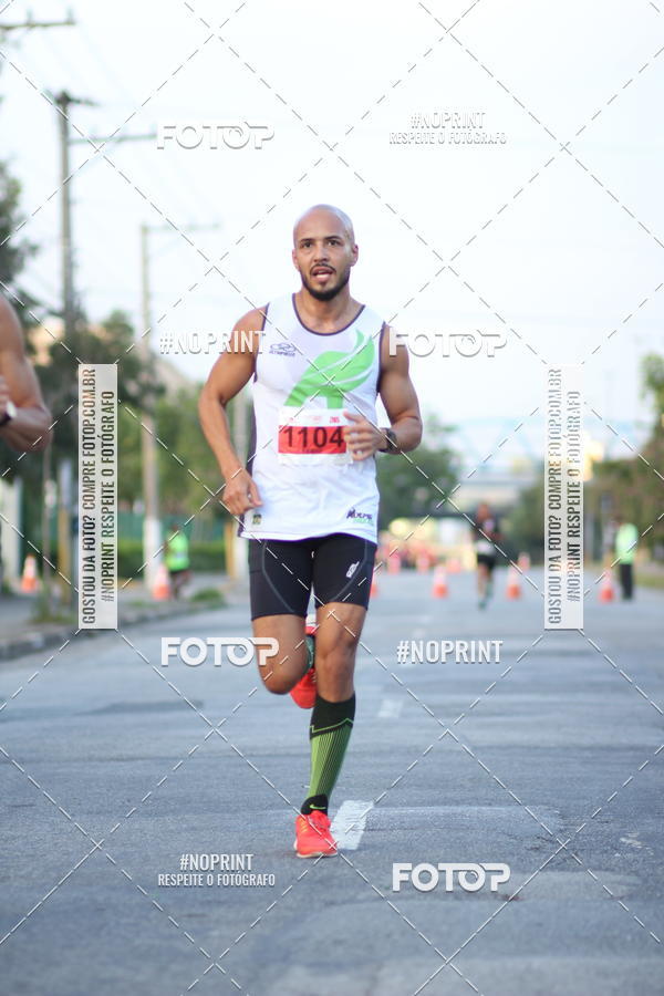Buy your photos of the eventSantander Track&Field Run Series - Cidade Center Norte on Fotop
