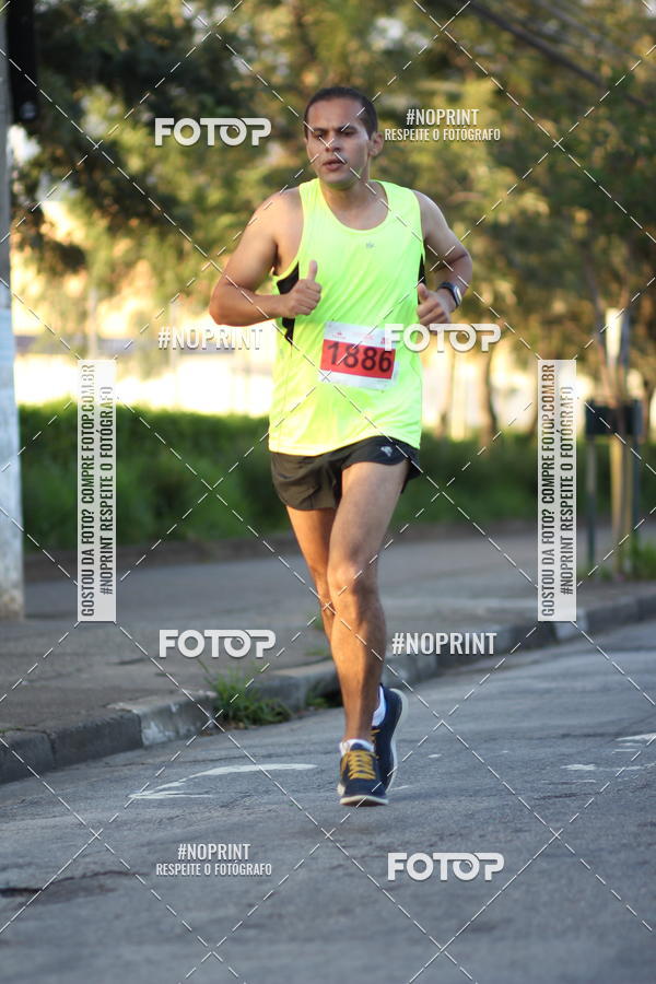 Buy your photos of the eventSantander Track&Field Run Series - Cidade Center Norte on Fotop