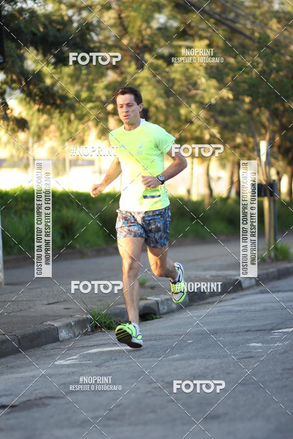 Buy your photos of the eventSantander Track&Field Run Series - Cidade Center Norte on Fotop