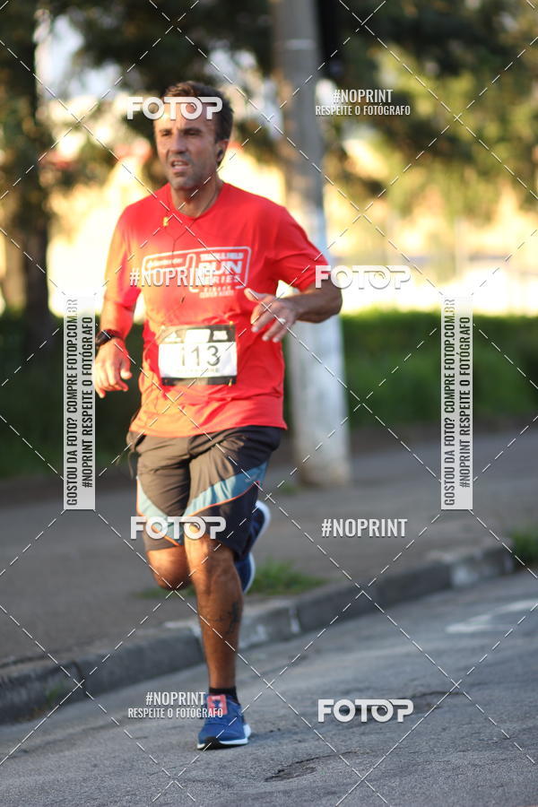 Buy your photos of the eventSantander Track&Field Run Series - Cidade Center Norte on Fotop
