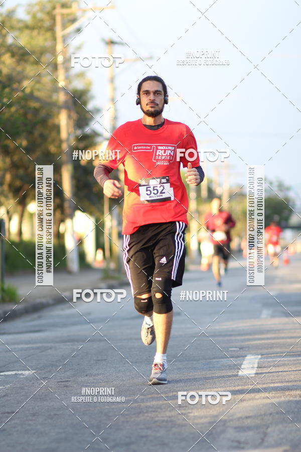 Buy your photos of the eventSantander Track&Field Run Series - Cidade Center Norte on Fotop
