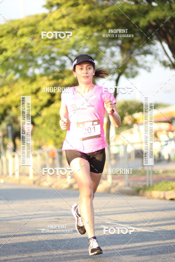 Buy your photos of the eventSantander Track&Field Run Series - Cidade Center Norte on Fotop