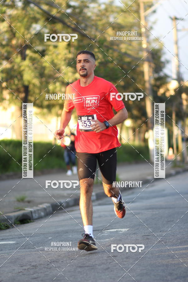 Buy your photos of the eventSantander Track&Field Run Series - Cidade Center Norte on Fotop
