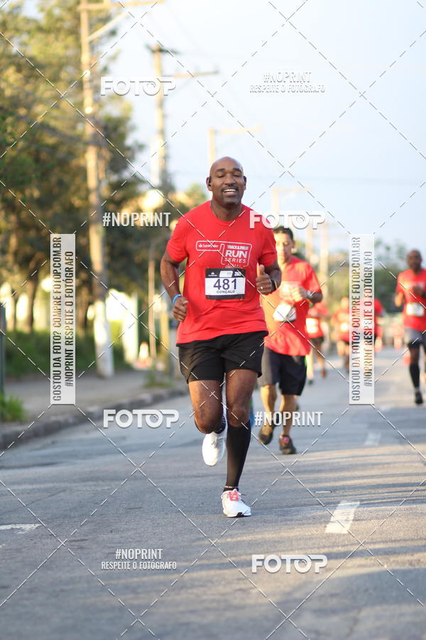 Buy your photos of the eventSantander Track&Field Run Series - Cidade Center Norte on Fotop