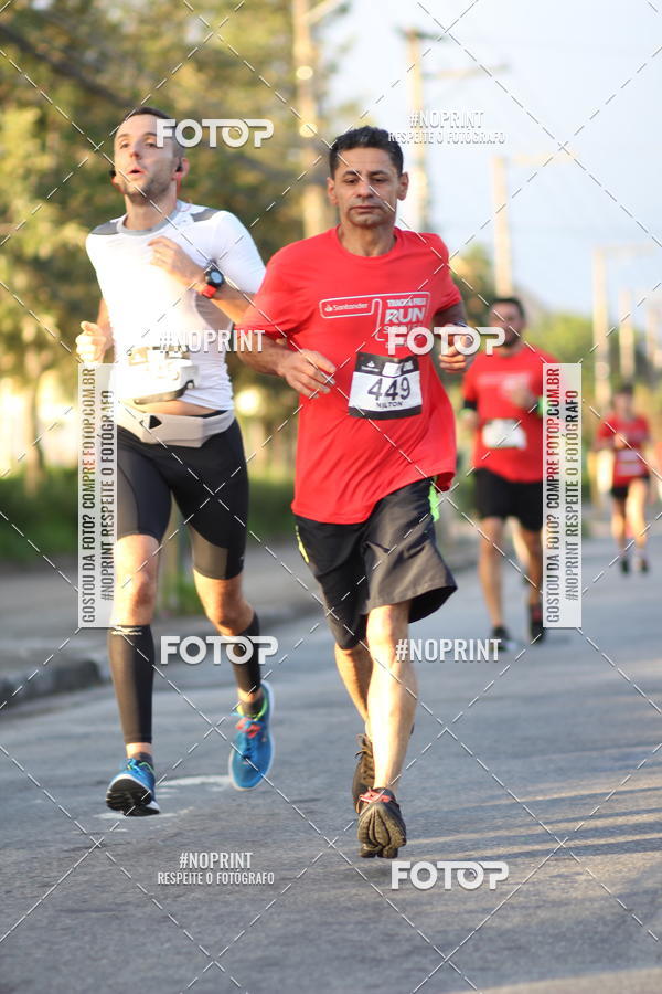 Buy your photos of the eventSantander Track&Field Run Series - Cidade Center Norte on Fotop