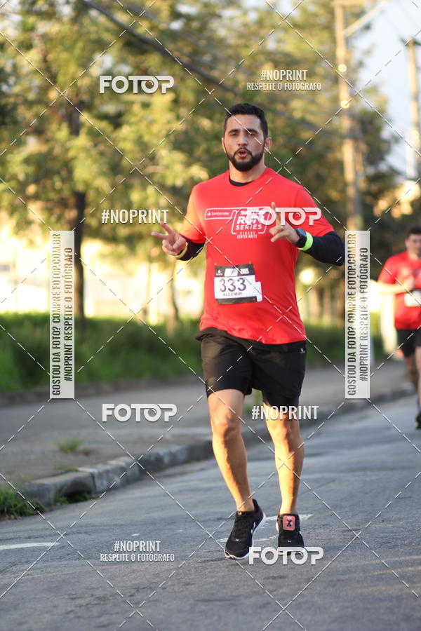 Buy your photos of the eventSantander Track&Field Run Series - Cidade Center Norte on Fotop