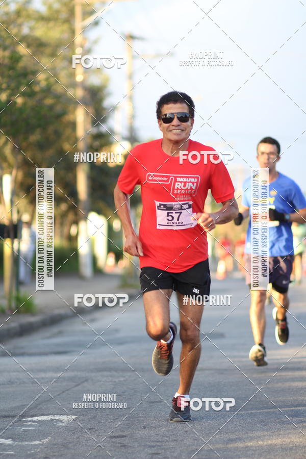 Buy your photos of the eventSantander Track&Field Run Series - Cidade Center Norte on Fotop