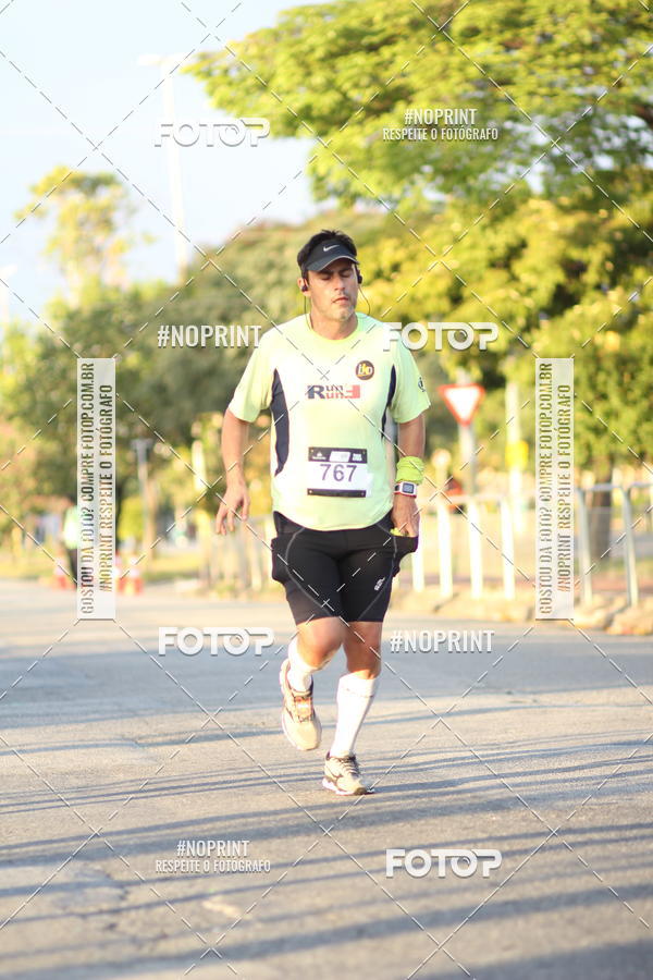 Buy your photos of the eventSantander Track&Field Run Series - Cidade Center Norte on Fotop
