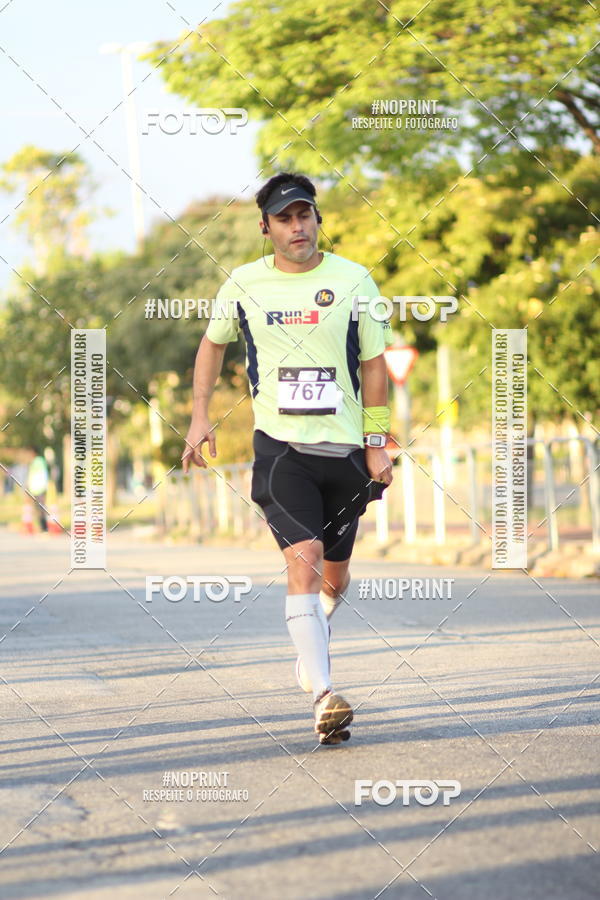 Buy your photos of the eventSantander Track&Field Run Series - Cidade Center Norte on Fotop