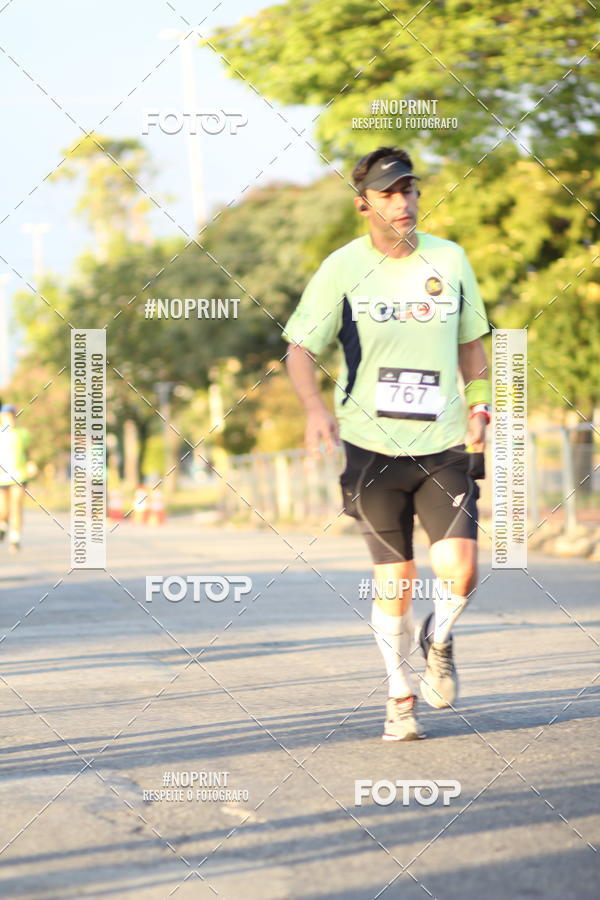 Buy your photos of the eventSantander Track&Field Run Series - Cidade Center Norte on Fotop