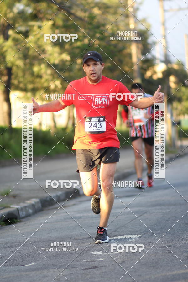 Buy your photos of the eventSantander Track&Field Run Series - Cidade Center Norte on Fotop