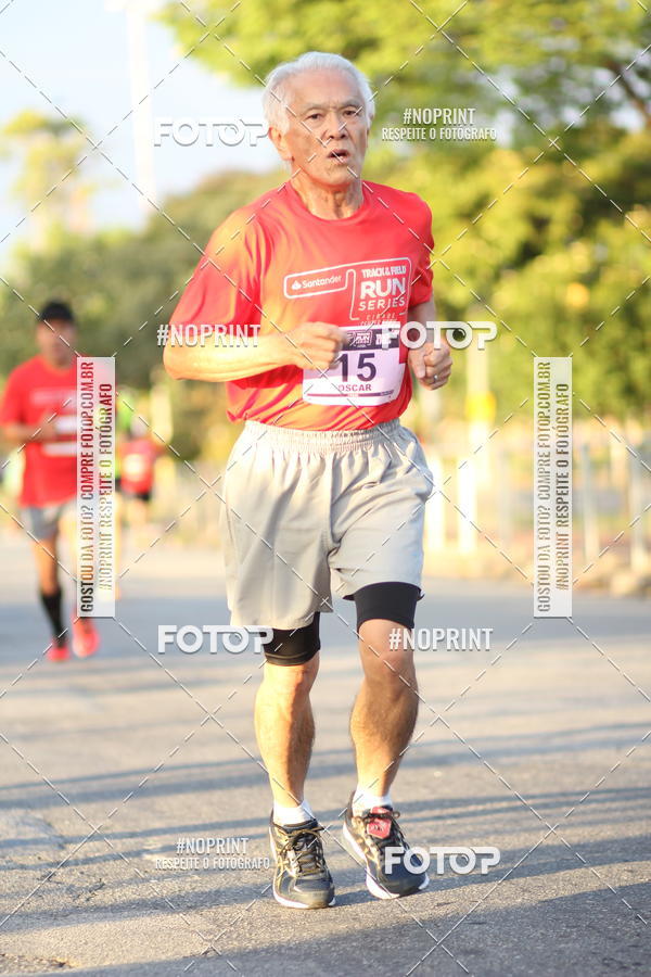 Buy your photos of the eventSantander Track&Field Run Series - Cidade Center Norte on Fotop
